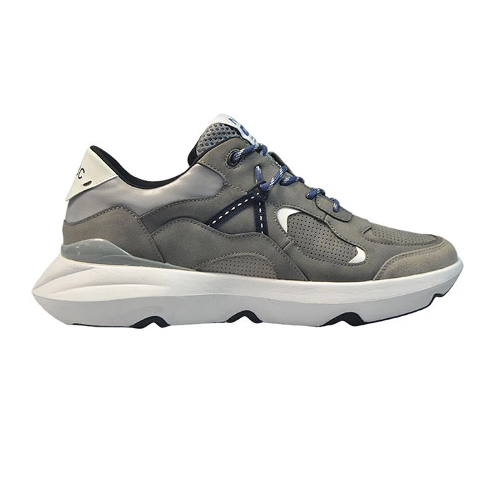 Sports Shoes